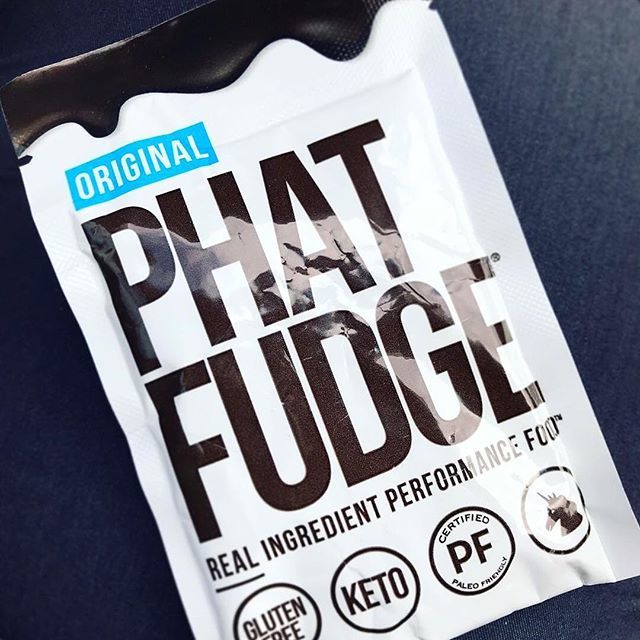 The sun's out and we're ready to play this weekend! Thanks for our glam shot, Lindsey! 👏
#repost <a href="/hold/">hold</a>.the.bread
.
.
.
#phatfudge #keto #ketogenic #lchf #lowcarb #plantbased #dairyfree #glutenfree #nutfree #soyfree #sugarfree #sundayfunday #exercise … ift.tt/2TS6BS4
