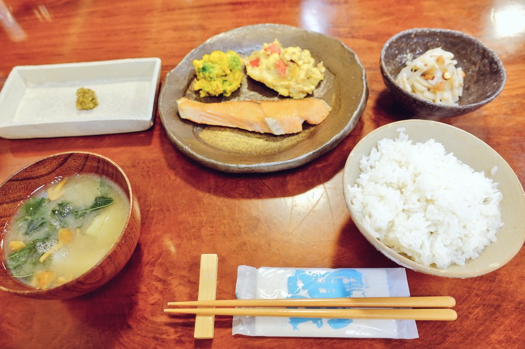 paina's tweet photo. あさごはん。 #kernelvm_camp https://t.co/AHbAyQKHij