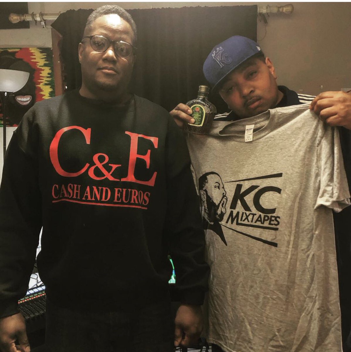 jastrax's tweet photo. Jslim da beatmaker &amp; Diamond G
“ High Heels and Happy Meal da Album”
Shout out to “Cash and Euros” and “KC Mixtapes” for the gear 
#jslimslaps
#Independentmusic
#midwestmusic #kcmusic #kcmusicscene https://t.co/Ag4maa1Ovp