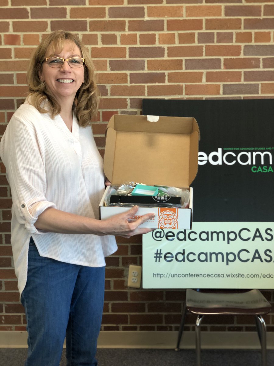 EdCampCASA's tweet photo. Thank you to The Teacher’s Crate for this awesome box of goodies! #EdcampCASA https://t.co/IMv1TqEMxS