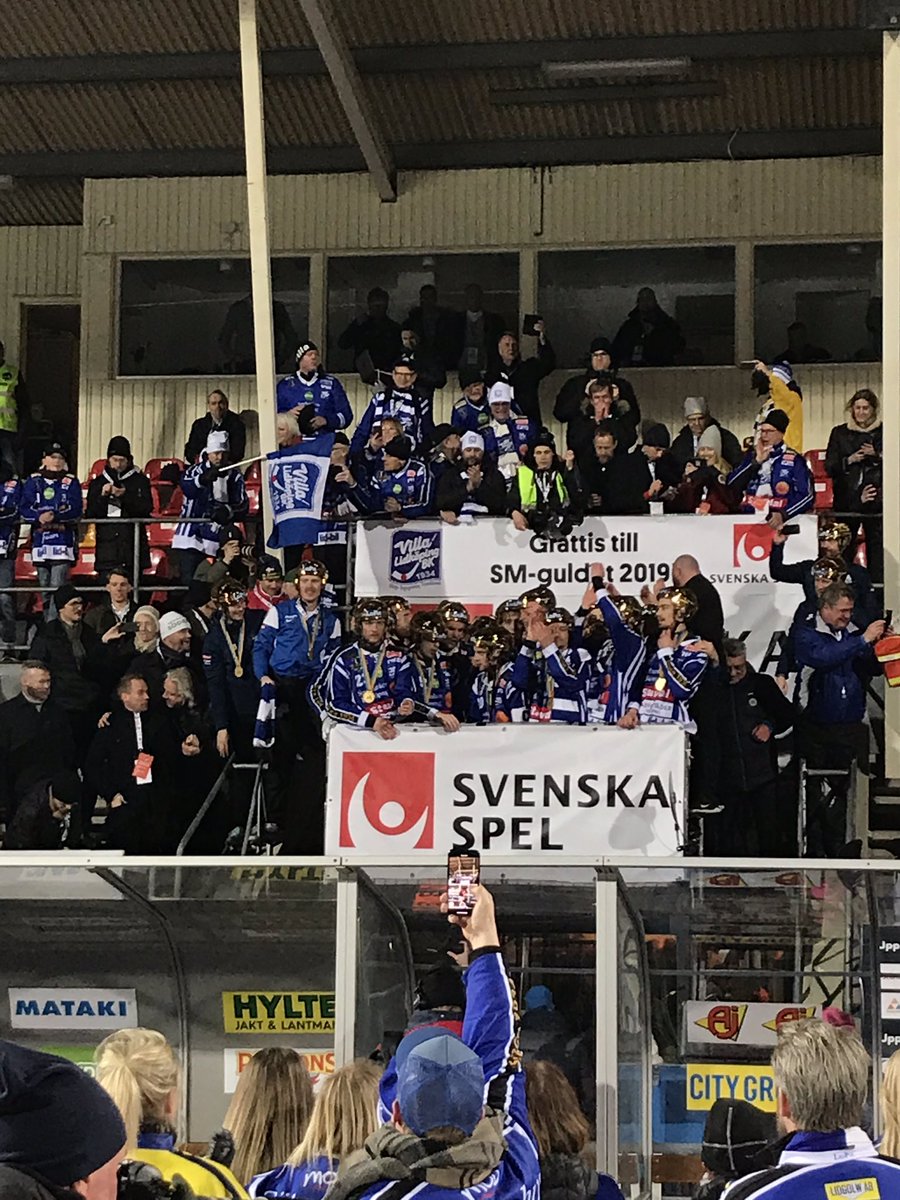 Det är helt jävla sjuk!!! SM-guld!🏆 #svbandy