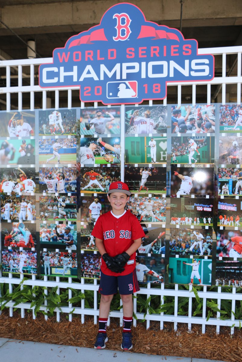 klmtpa's tweet photo. @JackieBradleyJr You are a true hero!  The difference you make in the lives of your fans is immeasurable!  You gave Benjamin your batting gloves at today's game, and he'll never forget that moment!  Thank you for being the best of the best of the best! https://t.co/whJEuu8GSZ