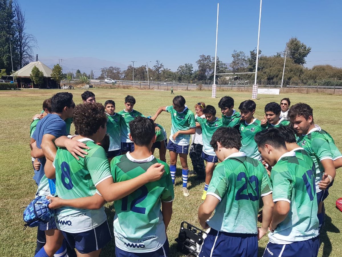 halconesrugby's tweet photo. En su primer partido y torneo de desarrollo los juveniles de #halconesrc ganaron sus 2 encuentros donde quedan muy bien posicionados en la tabla. Muchas felicidades pichones a seguir luchando #loimportanteeslaamistad https://t.co/zOVitDrvY2