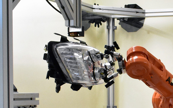 shashinetwork's tweet photo. #3D #Repairbot uses #3Dprinting to repair car #headlight
#Ability to 3D print a replacement lug directly on an automotive headlight assembly
https://t.co/8ZxDIVXPt7 https://t.co/Y2rJhPl3ei