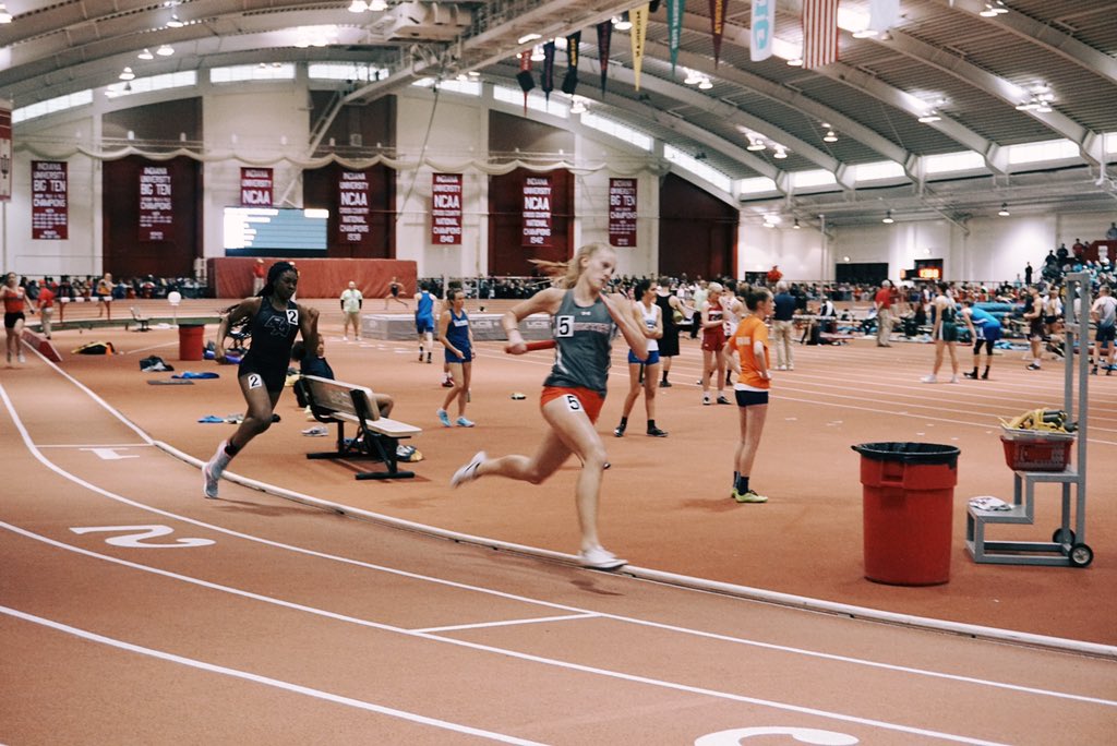 mountietrackxc's tweet photo. 🚨🔥Girls SHATTER indoor school record running a 1:52.93 - winning their heat and placing 9th in the 1A-3A small school standing! The girls bettered their time by 3 seconds.
Odum > Ward > Myers > Isenberg
#ProudToBeAMountie #smtxc https://t.co/xYYdEBVO9B
