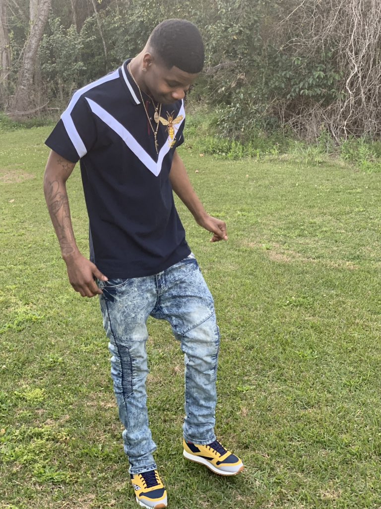 IAM_2LANE's tweet photo. I Speak This Shit I Live Shit This Shit We Do This Shit Fr 🖤 ... #LLBNB #LLGETTI https://t.co/DPWOl3AxQy