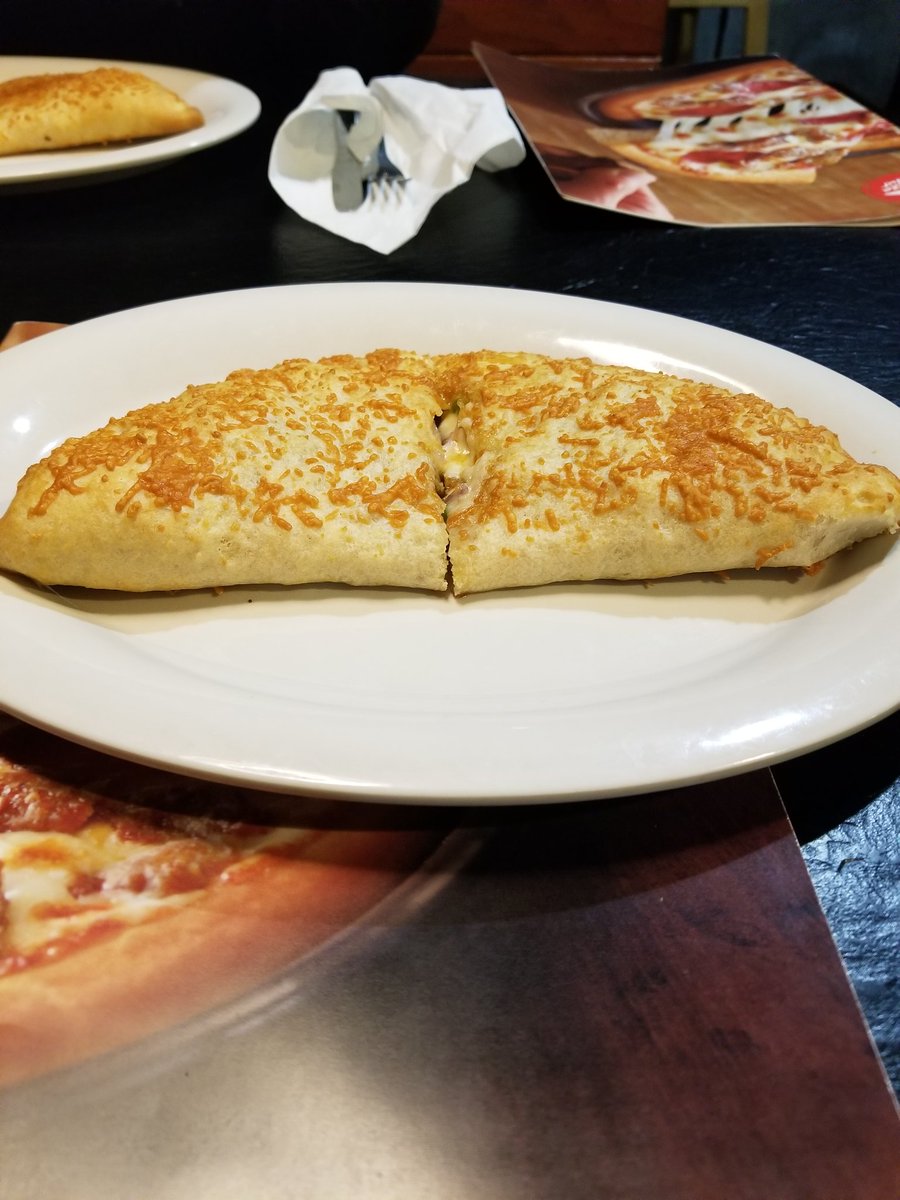 ThatFreshFellow's tweet image. I was excited that @pizzahut was bring back the #pzone. But this was not what I was imagining from the original. It&apos;s like a lean version. Bring back the old recipe please!