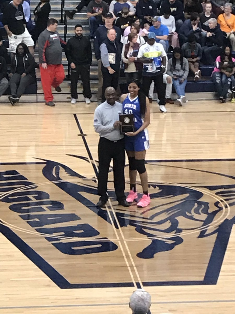 Cary High WBB 🏀 tweet media