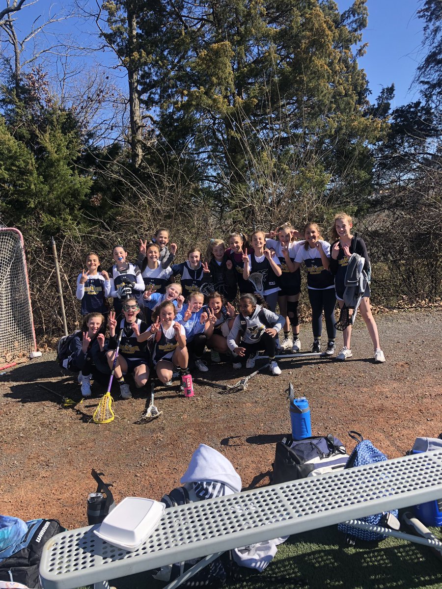 YJSouthlacrosse's tweet image. YJS 2025 went 2-0 today in the @nationalgirlslacrosseleague 👏🏽 So proud of their heart and fight 🐝 #NGLL #NorthernVa #gettingbettereveryday #yjnation #sistersinsweat #sistersinsweat