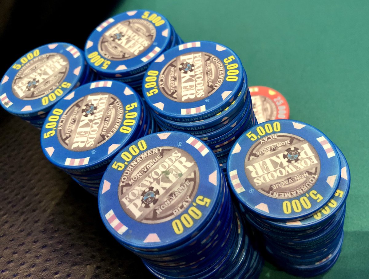 MattSoleyn's tweet image. 1,050,000 chips and I have made the FINAL TABLE! #FPC2019 #SuperStackTurbo #poker