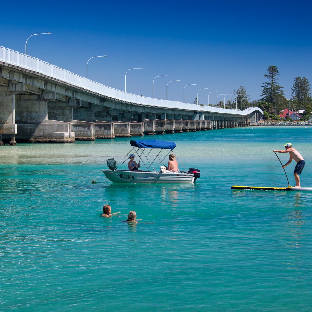 AmatoKeira's tweet image. Forster NSW Photo. ❤️💜💙😀😀