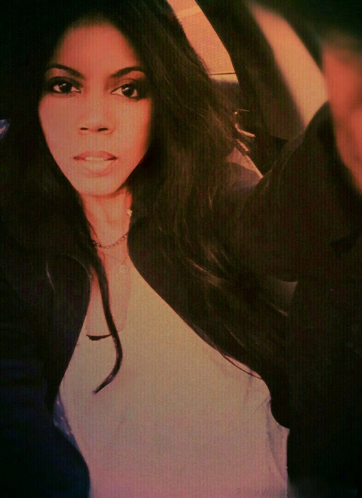 the1flowerchild's tweet photo. We work to stay grounded like the trees yet yearn to enjoy the freedom like the wind.. ~
#weekendsunshine
#WhyNotDoBoth โก
#LoveWins ~ https://t.co/BPD0QBq6zK