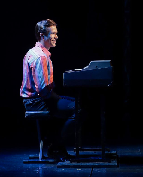 JerseyBoysOz's tweet photo. “What I love about #JerseyBoysOz is the influence that it still has over today’s  standards of what it is to be human. Our flaws, our determination &amp; the power that women had in what was regrettably a man’s world.” Thomas McGuane as Bob Gaudio, 📷 @TheJosephNaim 🎙🎙🎙🎙 https://t.co/23CuZlPC8q
