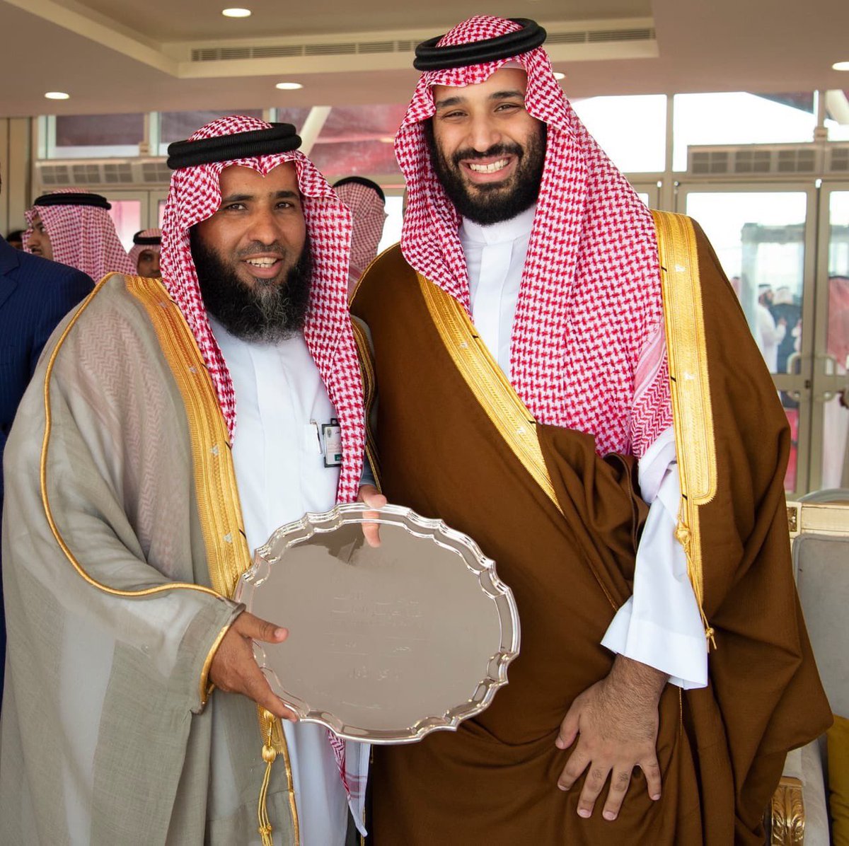 Mmrrqqq's tweet photo. والمزاين يعتزي بإسم قحطان ابن هود🔥.
#مهرجان_الملك_عبدالعزيز_للابل_الثالث https://t.co/AYn7pct2su