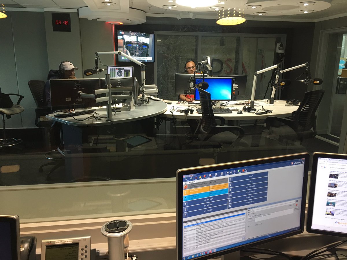 musicexchange's tweet photo. The part of the studio at @CapeTalk u never see ahead of @radiomonitorsa talk at 8.50am  @jarrodaston @MRJAZ11 also throwing forward to @RJBenjamin masterclass on 4 May https://t.co/q5wGVIsmXn