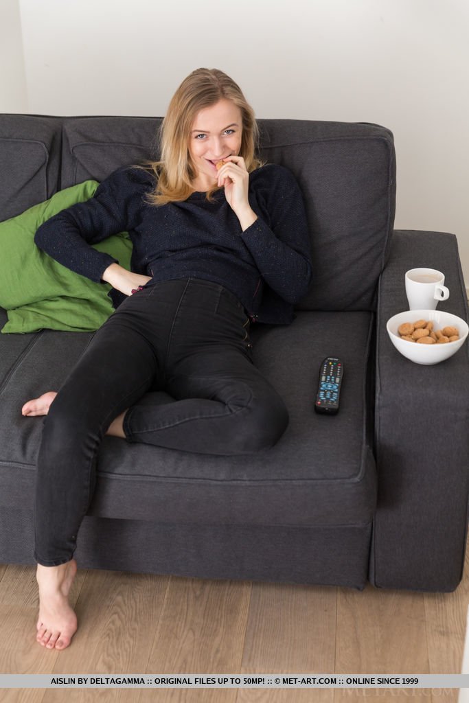 Babepedia on Twitter: "MetArt presents Aislin - Tea amp; Cookies https