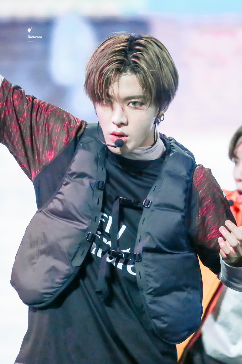 DementorYuta's tweet photo. 190322
preview
#YUTA #유타 #NCT127 https://t.co/spoORRIBy8