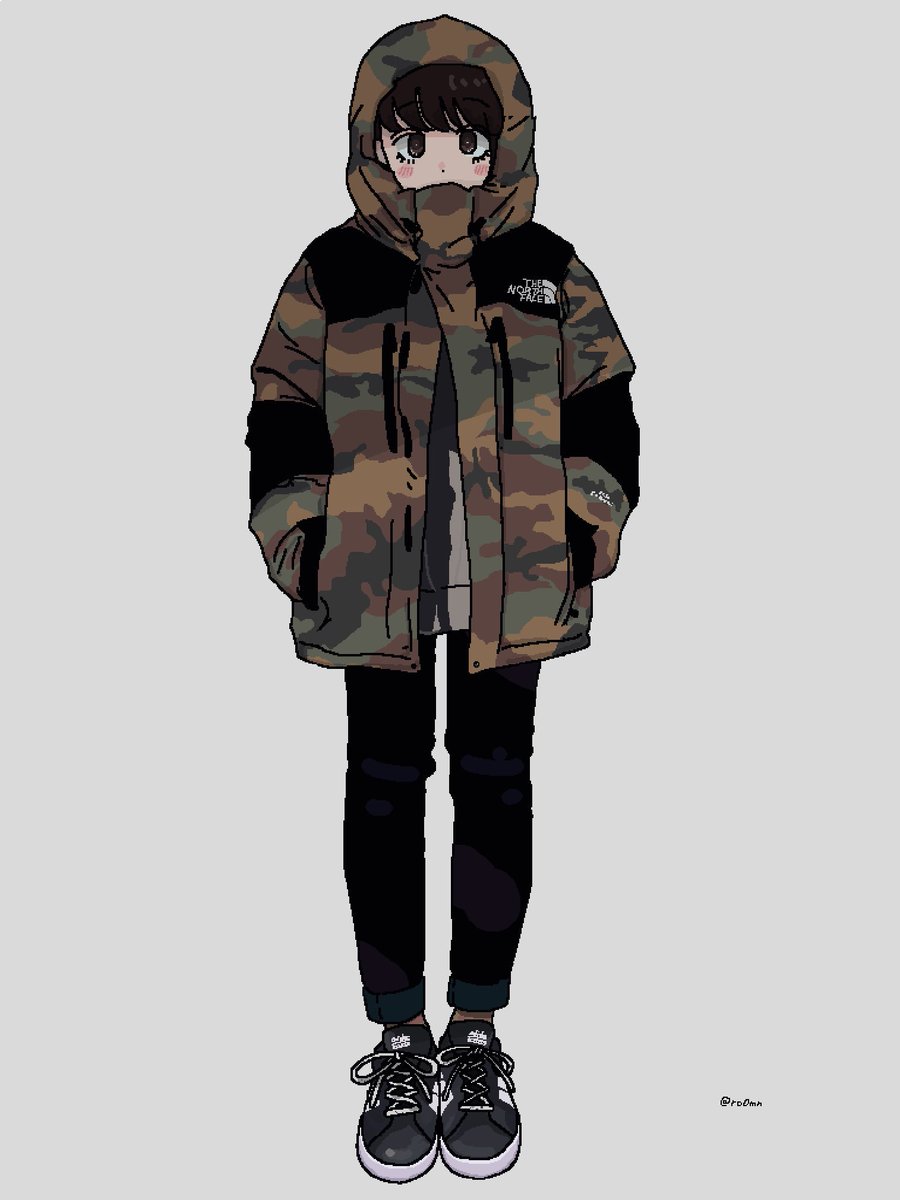 ステッカー用にいろいろ描いてる🖋