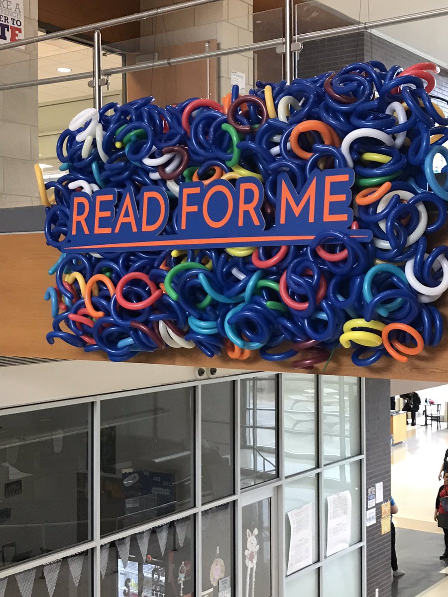 MrEtheEducator's tweet photo. Thank you to @BabyJoeClark for the invite. Today was fun! #readforme2019 

Make sure to support @MelaninOrigins by voting for us at https://t.co/K3FwWIgjkU https://t.co/acsmcdSUgJ