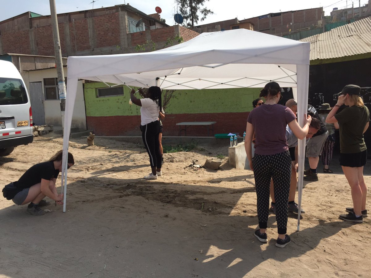 jonharrison's tweet photo. Our time in Lima, working with @MEDLIFEmovement has been more than just improving physical access by building staircases... we have also helped with a number of pop up #healthclinics improving access to essential #healthcare for those who need it most. @BCUHELS @BCUNursingteam https://t.co/9QObLWZ2sI