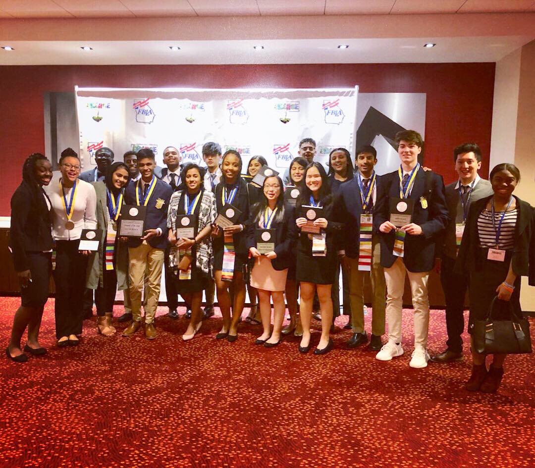 BrookwoodFBLA's tweet photo. Congratulations to all of these awesome kids that competed at State! We have loved seeing you EMERGE this year and we’re so excited for the future! #nationalsherewecome #GAFBLA #GAFBLACOY #GAFBLASLC https://t.co/RWOtABuy4c