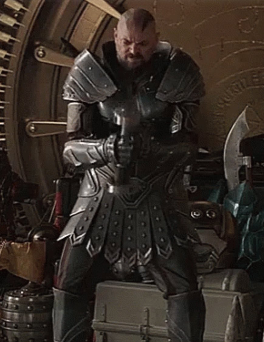 PDXishome's tweet photo. You know you’re nerd when it hits you....😳 @KarlUrban https://t.co/eEEflSv7ee
