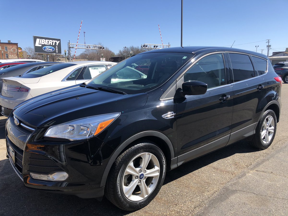 wendue's tweet photo. After a few days of mourning, I got Edgar. Edgar the Escape. He is fabulous. We are very happy together. #FordEscape #SUV #ShopAndAdopt https://t.co/SQW66VFwc4