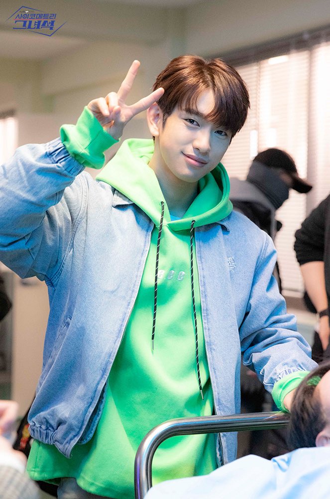 D2ZU3qCVYAMGRa4.jpg:orig