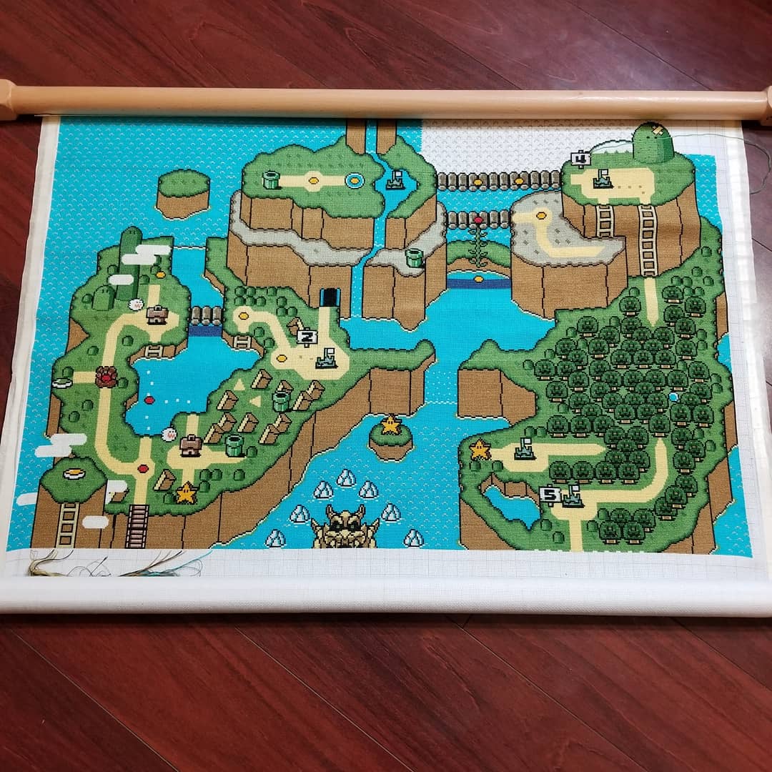 Fishead2006's tweet photo. Phew finished another row on this bad Larry! Thanks @Theperlersedgefor the raid tonight! And to everyone who was hanging out for stitch and bitch saturday! https://t.co/HSolOj9wmB
