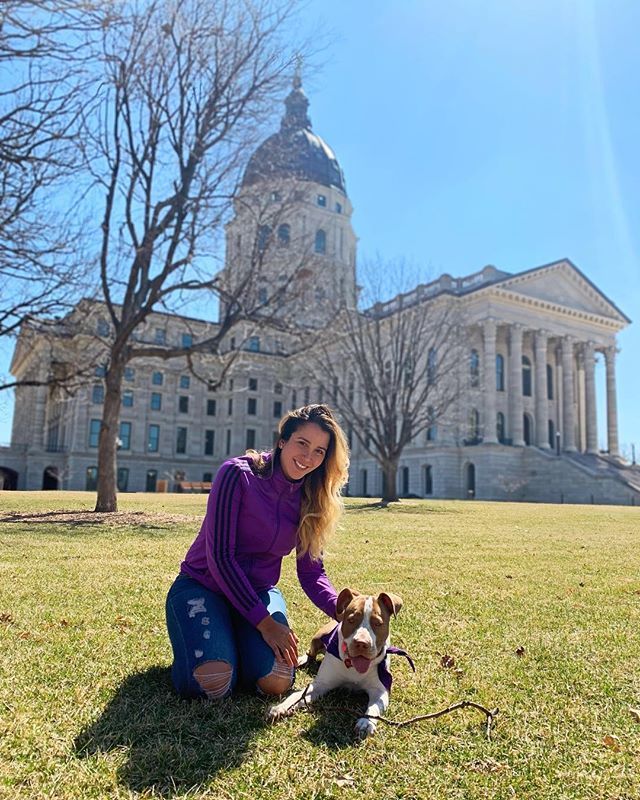 LauraSambra's tweet photo. 💜
We also visited the #KansasStateCapitol in the capital of #Kansas, #Topeka! 👌🏼🚗🏛
.
#roadtrippin #travelphotography #roadtrippingusa #roadtripping the50states #travel #travelblogger #travelling #traveling #travelholic https://t.co/oSJ4N2FhnD https://t.co/JdKw1yt7gL