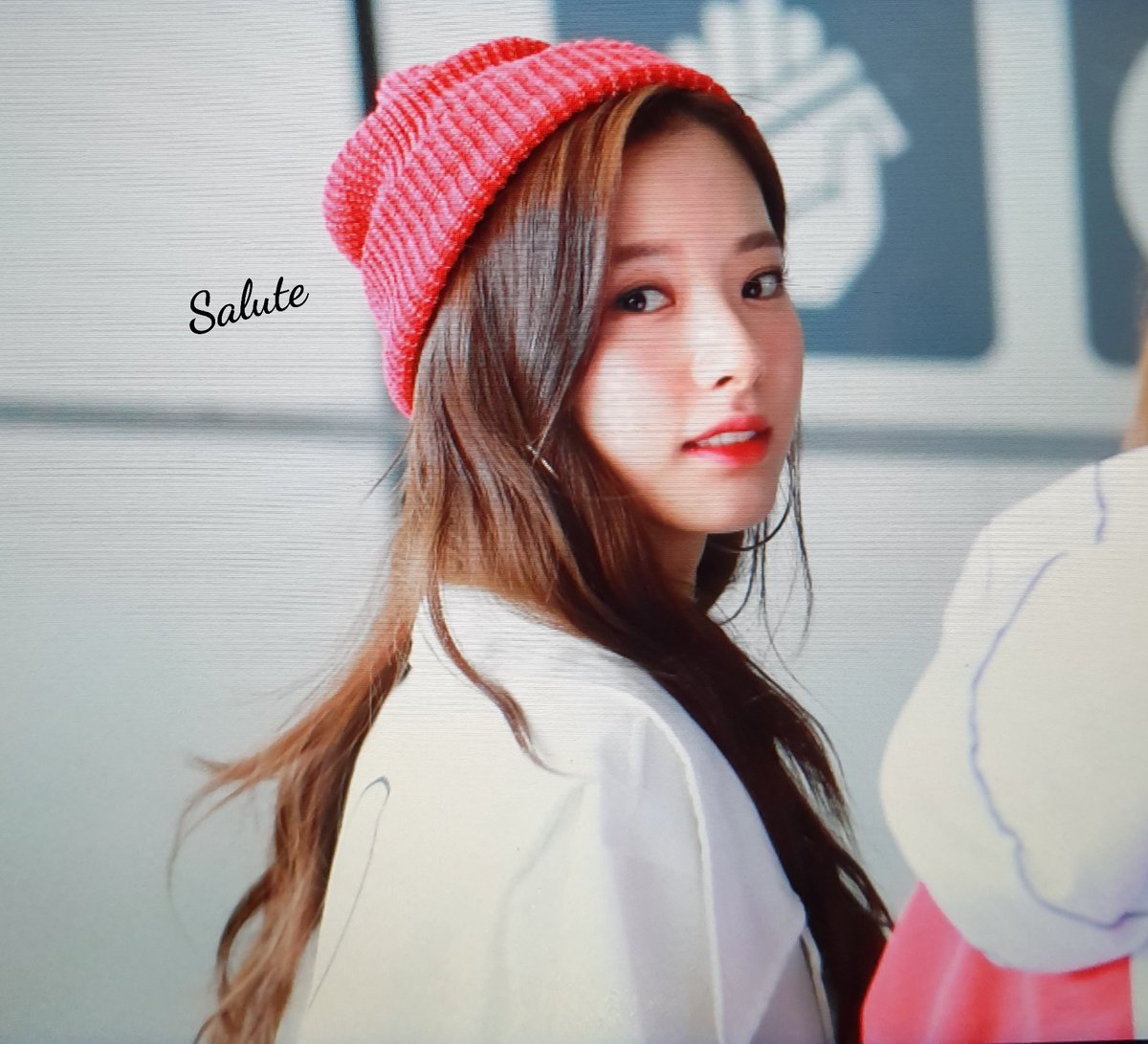 SalutePhoto's tweet photo. 190324 Seoul Fashion Week VIBRATE 출근길 
#우주소녀 #WJSN #보나 (#김지연)  #BONA   #은서  #Eunseo #연자매 

@WJSN_Cosmic https://t.co/RM7qQrRRcd