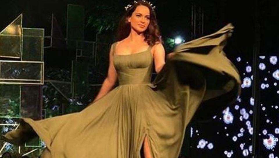 Happy birthday Kangana Ranaut: Stunner Kangana shows how to rock sarees, dresses, 