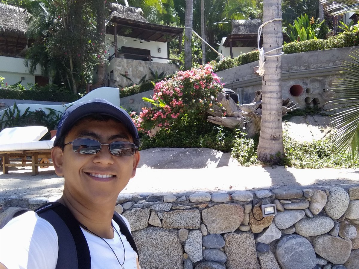 JulioCJimnez's tweet photo. Día de aventura.
@PuertoVallarta #PlayaColomitos #PlayaEscondida #PlayaMadagascar #PlayaCaballos y #PlayaLasAnimas 😎🏖️⚓🇲🇽📷🥃 https://t.co/7ilElcuY6z