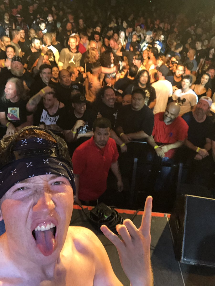 natetheshredder's tweet photo. Few pics from when I saw suicidal tendencies yesterday. Mike pointed to me and told me to come on stage, so badass. Have a great time #suicidaltendencies #sxtx #st #stillcyco https://t.co/ZG8gqZffau