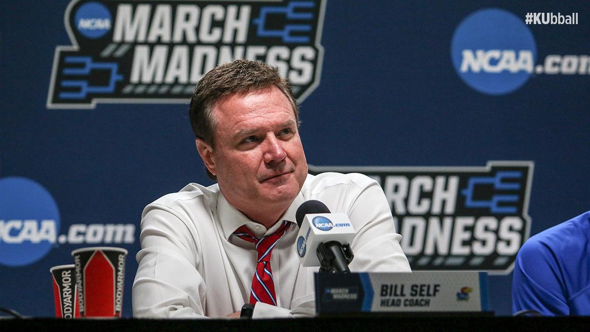 KUHoops's tweet photo. "The thing about it is, it's been a challenging year. I thought the kids hung in there and did a great job for the most part. Their attitudes &amp; everything were terrific."

@CoachBillSelf may be disappointed in how our season ended but is far from disappointed in his team #KUbball https://t.co/CCNWRgFKpU