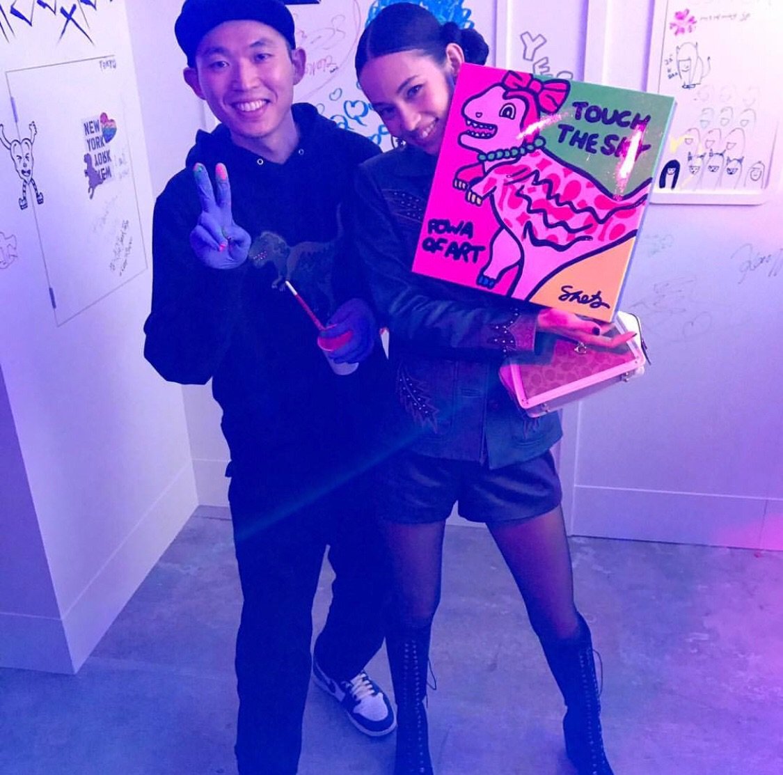 nadao27's tweet photo. "LIFE COACH 東京"にてINDEPENDENT(S) TOKYO所属アーティストSHETA @iamSHETA がLive Artを実施しました。
Thank you for coming!! Your Future is Calling!!

#LIFECOACH東京 #LIFECOACHTOKYO #sheta #independents #independentstokyo https://t.co/BqOBqIZWQW