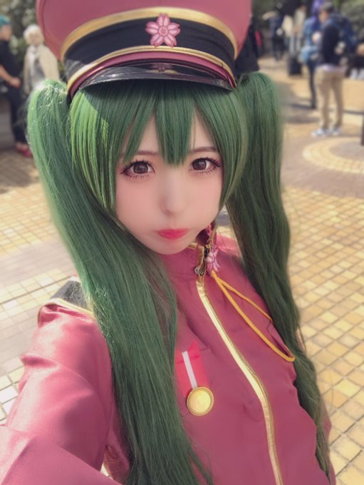 Twitterのコスプレ画像32