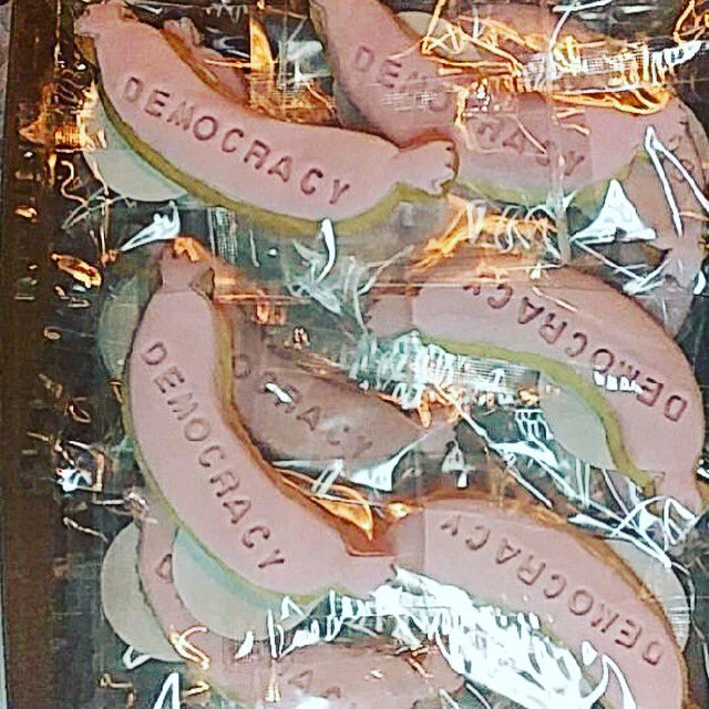 Come in for your complimentary #democracysausage cookie tonight, and round out your weekend of participatory politics. Handmade by @the_hungry_hedgehog! One per person until gone. 🍪