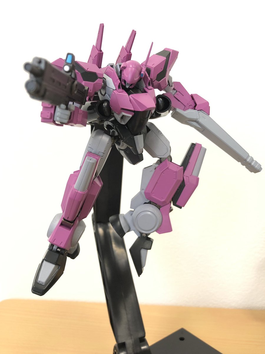 大神ソウマ エステバリスカスタムだけで遊ぶのに忙しくてまだブラックサレナになれてない