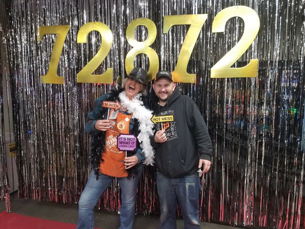 RuthAlv6883's tweet photo. The fun continues #successsharing Thank you Katherine and Jeff for all that you do #team6883 @TPerkins180 @MASM6883 @jesus6883 @FernandoD325 @homedepot325 https://t.co/3B9dHECHqU