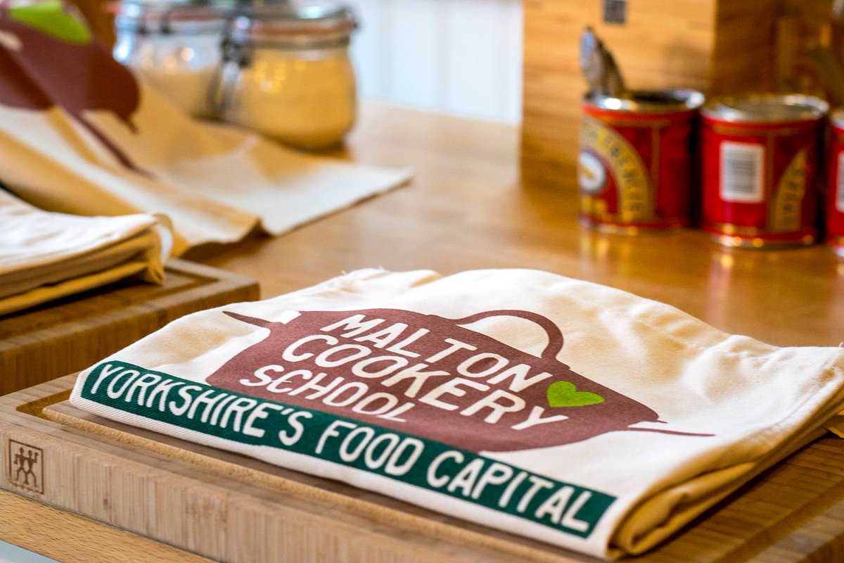 DavidTaylor_uk's tweet image. Had a great few days at the new home of @TalbotMalton's Cookery School with the amazingly @gillythecook and @deb_raw... 100% worth the trip north and booking on a course 👇

talbotmalton.co.uk/cookery-school/

#yorkshire #Foodies #cooking #malton