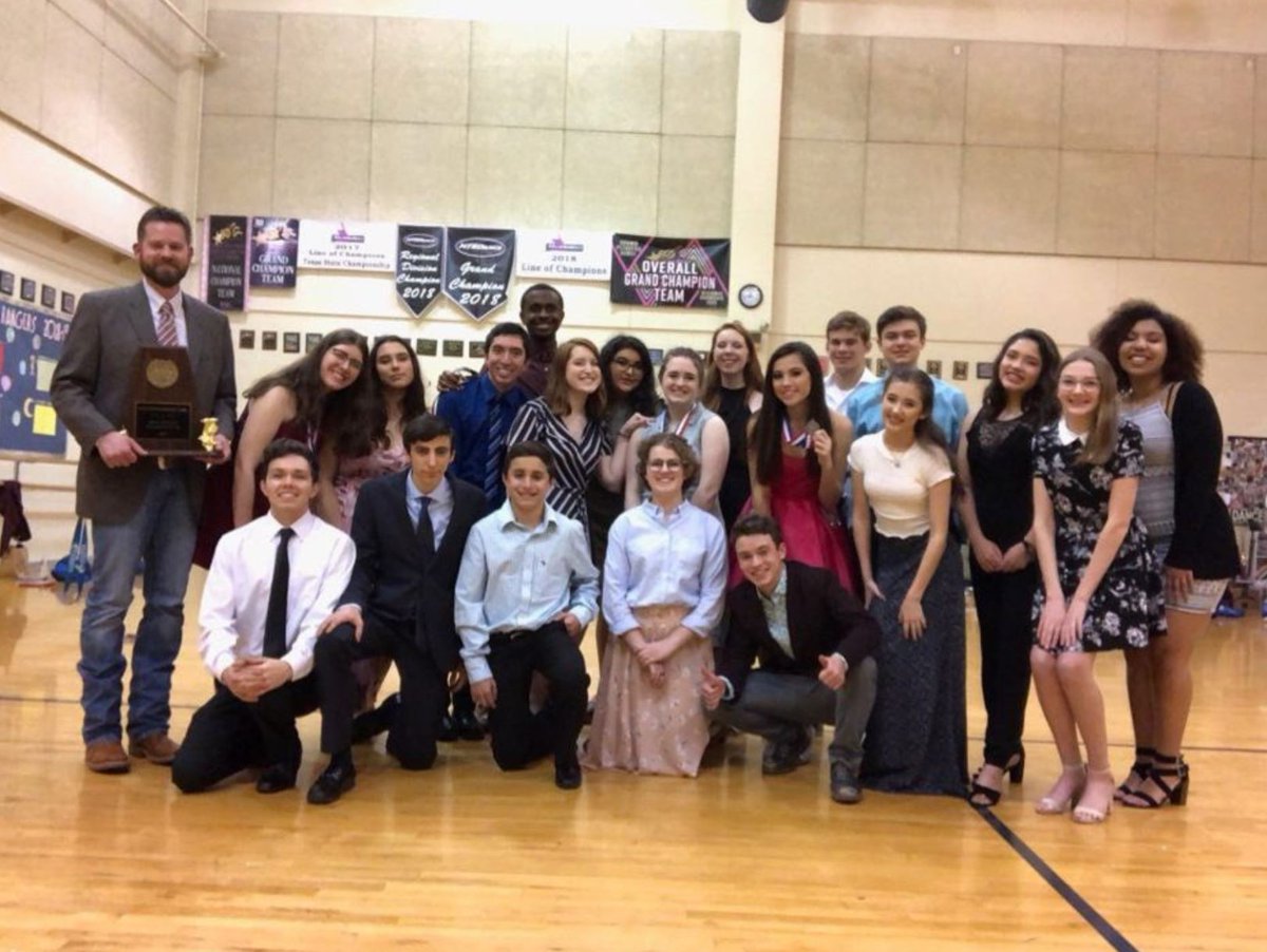 SVRangerStage's tweet photo. Congrats to our SVHS Players for advancing to Area in their UIL One Act Competition!! So proud!! @valleyventana @Supt_comalisd https://t.co/ZAK37LrvF9
