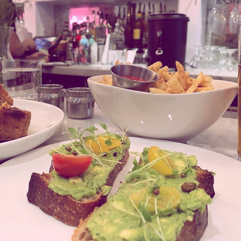PSkitchenNYC's tweet photo. The best brunch view! #pskitchen #brunch #brunchtime 📸: Jeni Houser https://t.co/BpjBRRhr11