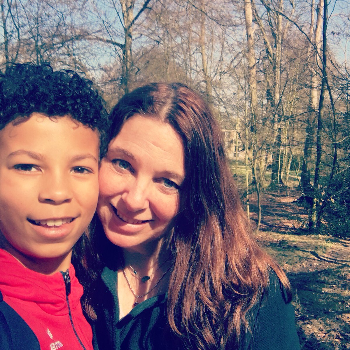 wendysalm's tweet photo. Genieten met mijn zoon🤩 #kasteelgroeneveld #natuur https://t.co/v6NI5tb3F0