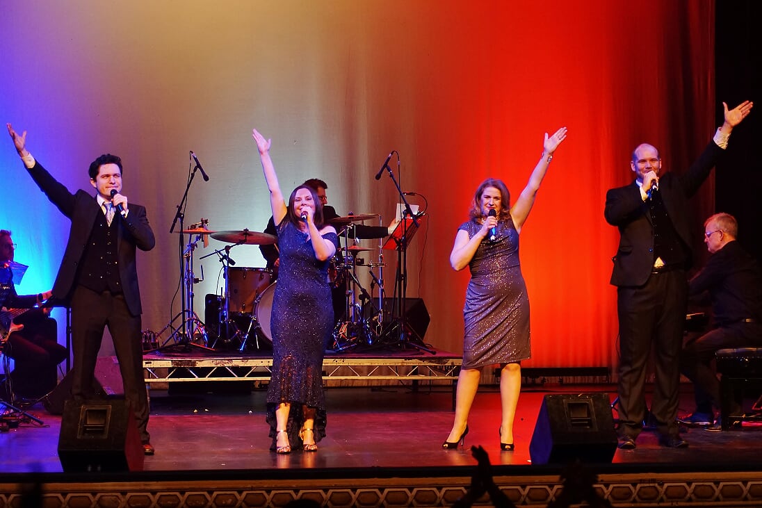 Masters Of The House tweet media