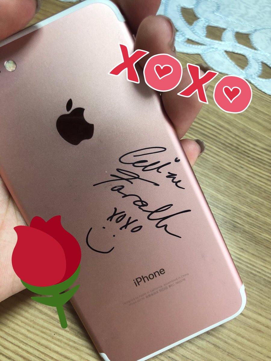 fumachacha's tweet photo. @CelineFarach 
I'm pretty happy to see you. I'll go to see you again♥️
Thank you for a great time!
And I'm glad you liked the flower🌹
Enjoy your stay in Japan!
Love you. https://t.co/1fXHFL8buz