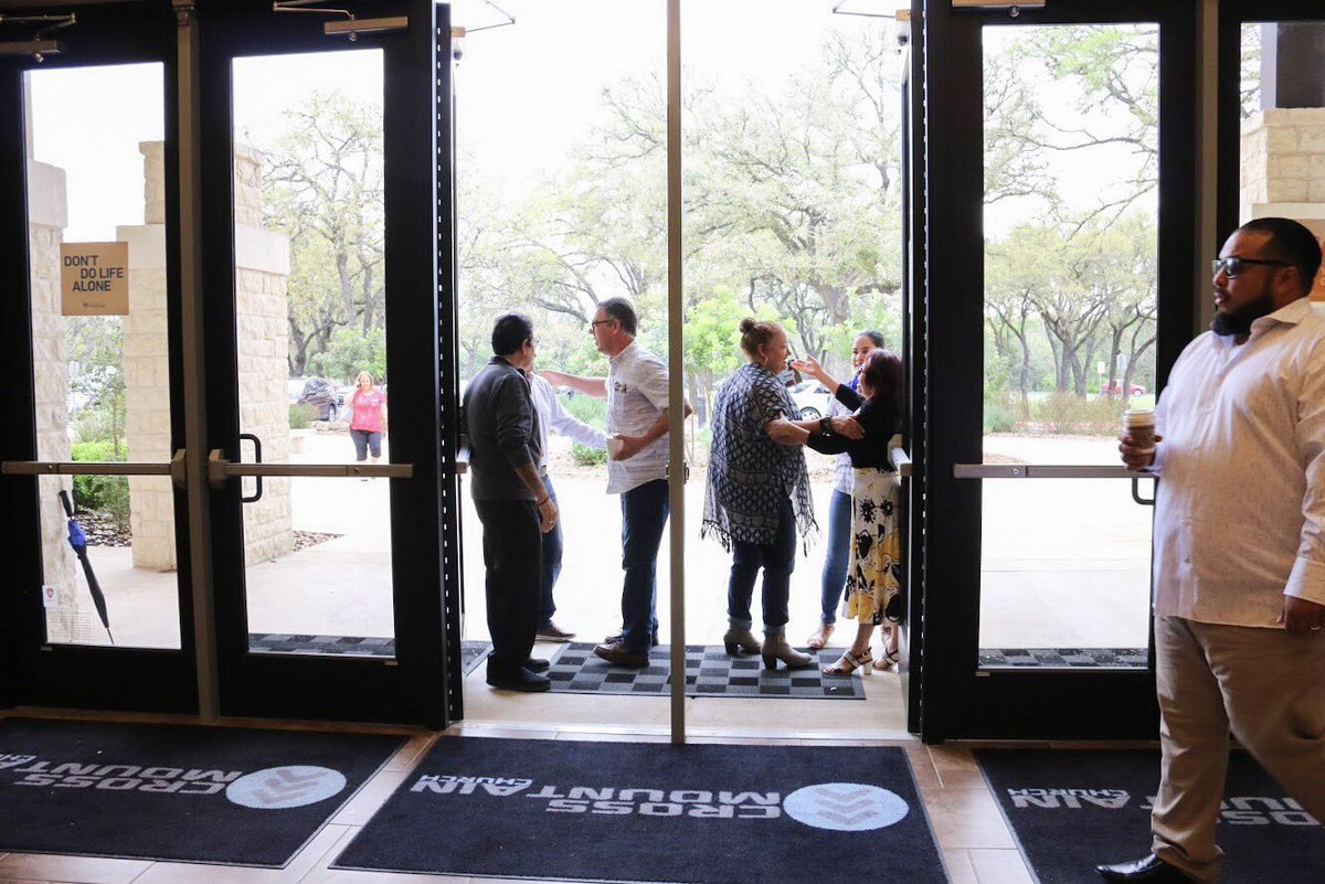 elevateyourlife's tweet photo. Experience authentic love from the moment you walk through the doors. One more service coming up at 12pm. 
#crossmountainchurch #leonspringstx #sanantoniotexas #boernetexas #sundayz #jesusishere https://t.co/m2TvvVu2I0