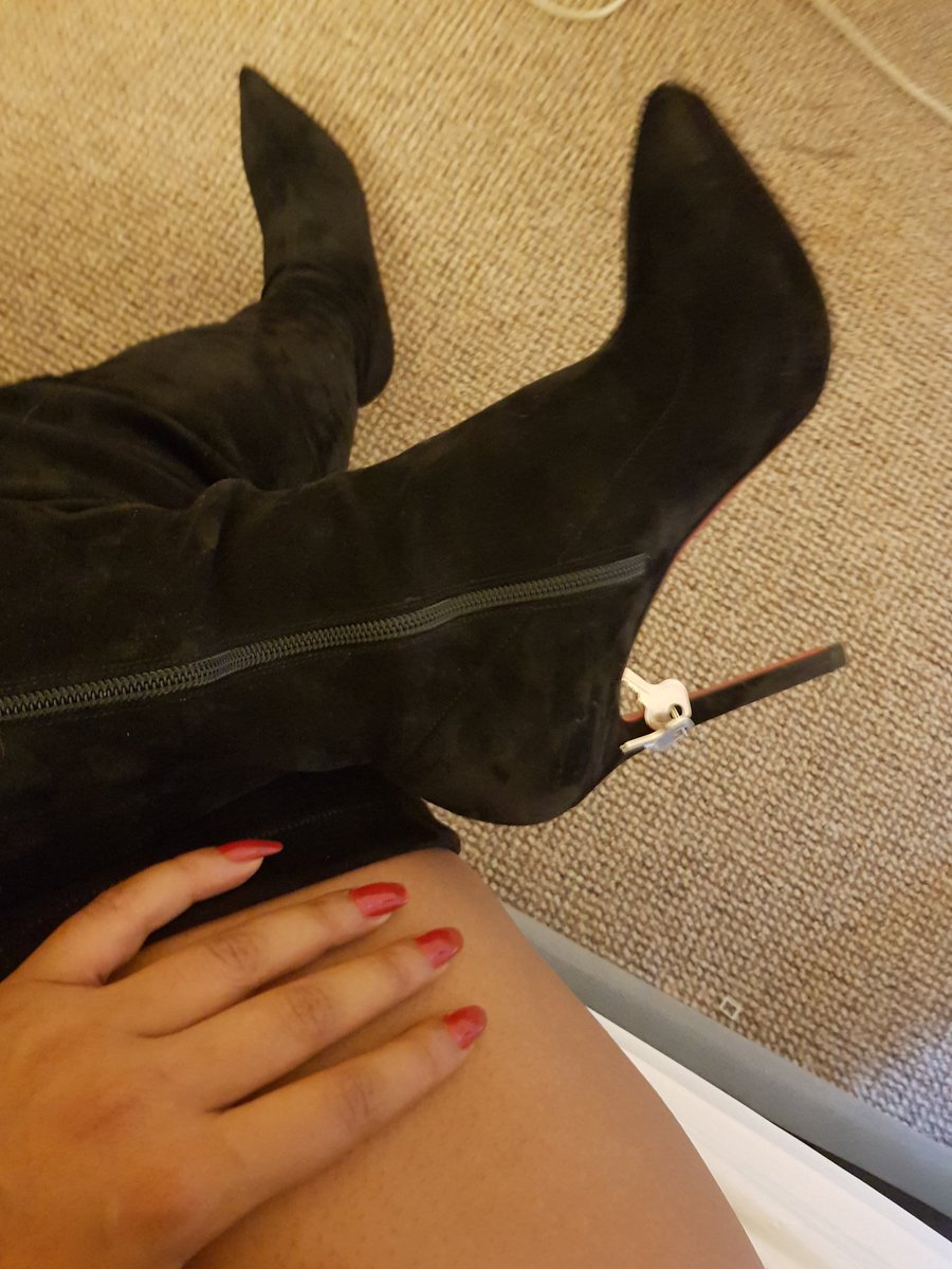 KihimaMariJane's tweet photo. #KeyPlay #Chastity #findom #keyholder https://t.co/izOkNMzcWw