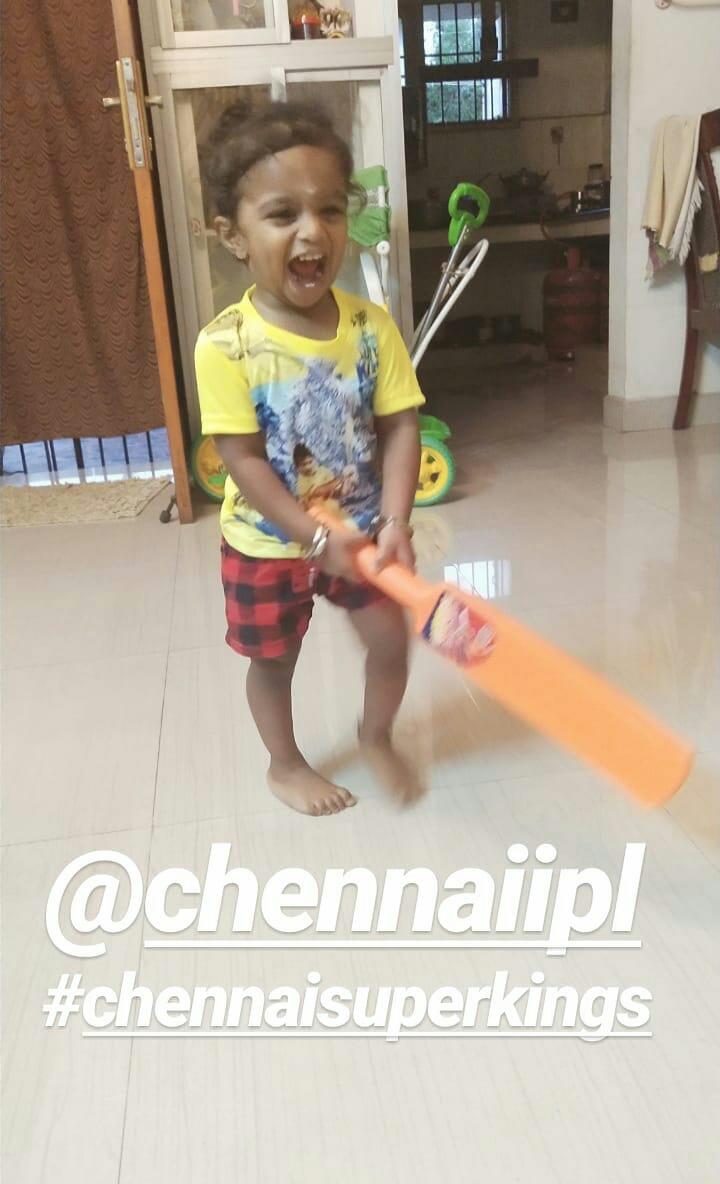 DiduuDilip's tweet photo. Little cub ready to Roar ๐
#littlefanboy #ChennaiSuperKings #WhistlePoduArmy #WhistlePodu #Yellove @ChennaiIPL @msdhoni @FC_DHONI7781 @msdfansofficial https://t.co/Tc09HO69v3