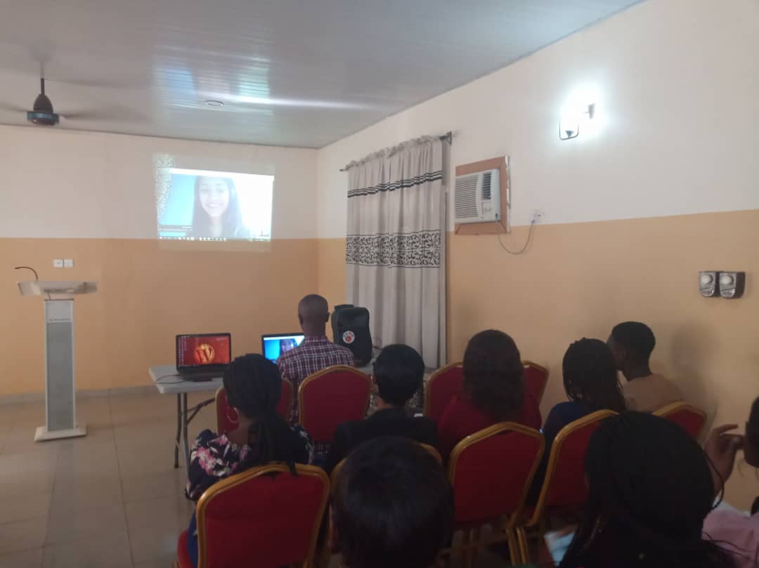 Thank you @DcoustaWilson for sharing with our community via #hangout.
#IWD19 #iAmRemarkable